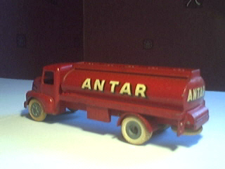 UNIC Camion citerne Antar (1/55) | J.R.D. FEERIE DES JEUX